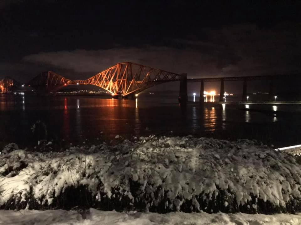Forth Reflections Self Catering South Queensferry Eksteriør billede