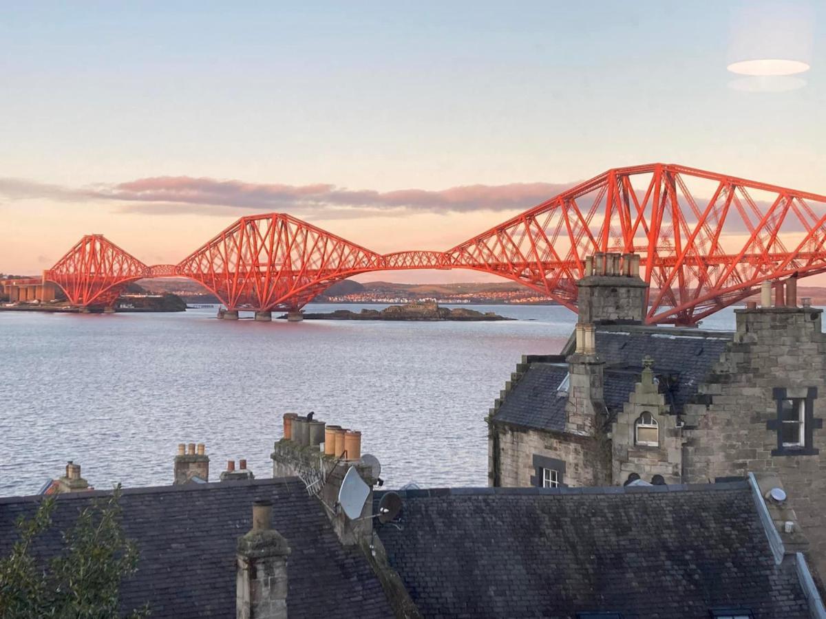 Forth Reflections Self Catering South Queensferry Eksteriør billede