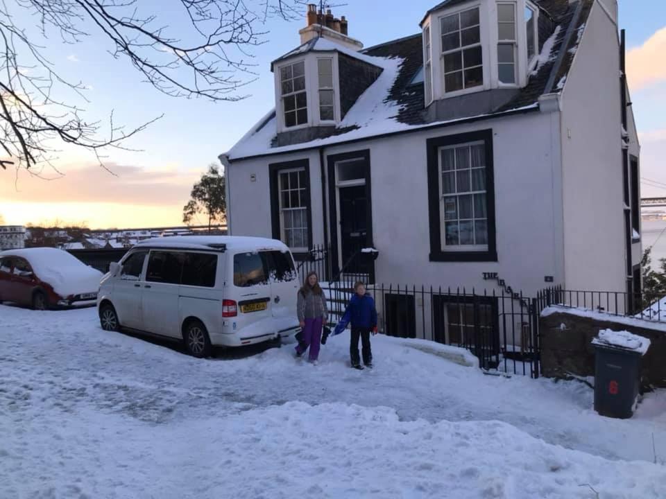 Forth Reflections Self Catering South Queensferry Eksteriør billede