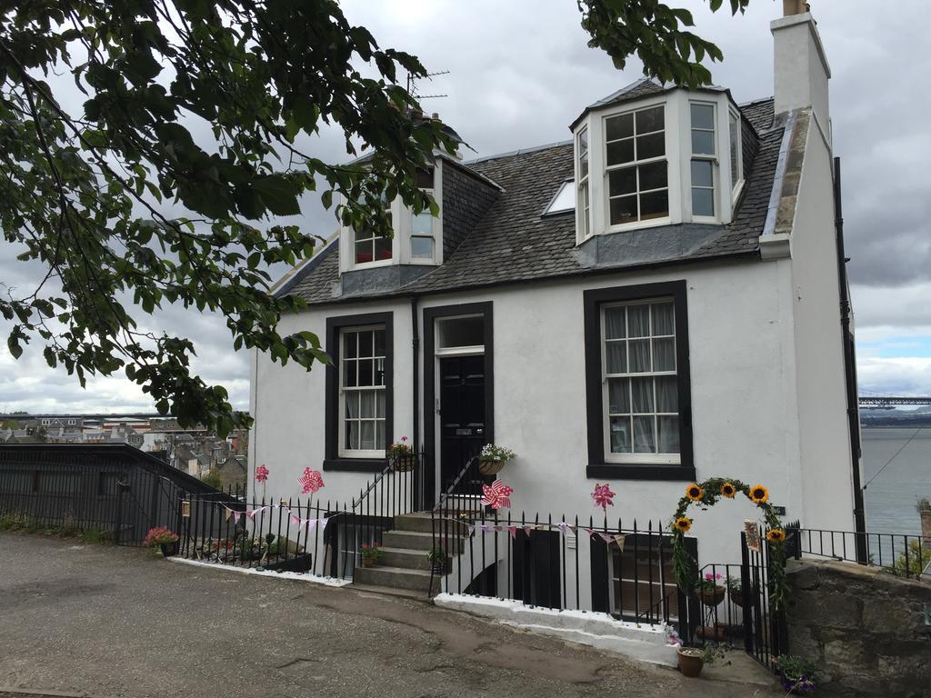 Forth Reflections Self Catering South Queensferry Eksteriør billede